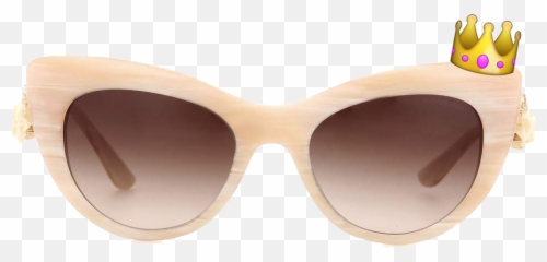 Short News Mit Einem Kurzfilm Von Madonna - Full Rim Emoji,Iris Apfel Emoji