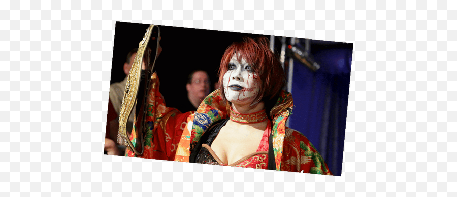 Five Reasons Asuka Has Communion With Nxt Fans - Mascaras De Asuka Wwe Emoji,Sasha Banks Vs Bayley Vs Charlotte Vs Becky Lynch Nxt Emojis