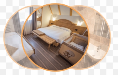 Family Room Cervi - Queen Size Emoji,Pictures That Instile Emotion