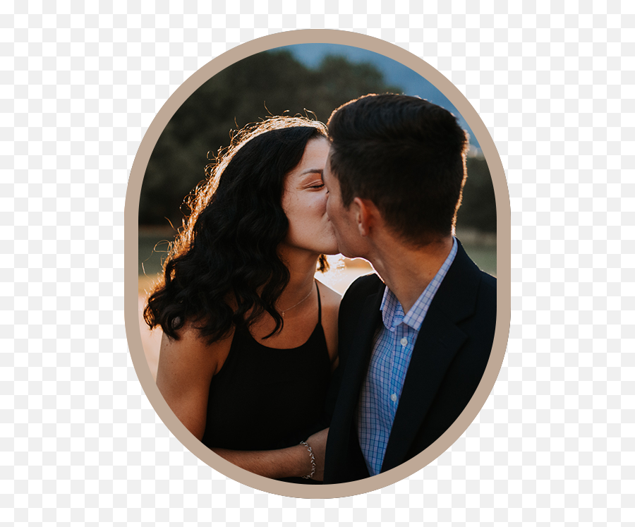 Indiananapolis Wedding Photographer Zoe Jane Studios Emoji,Kissing Lips Coloring Pages Emotions