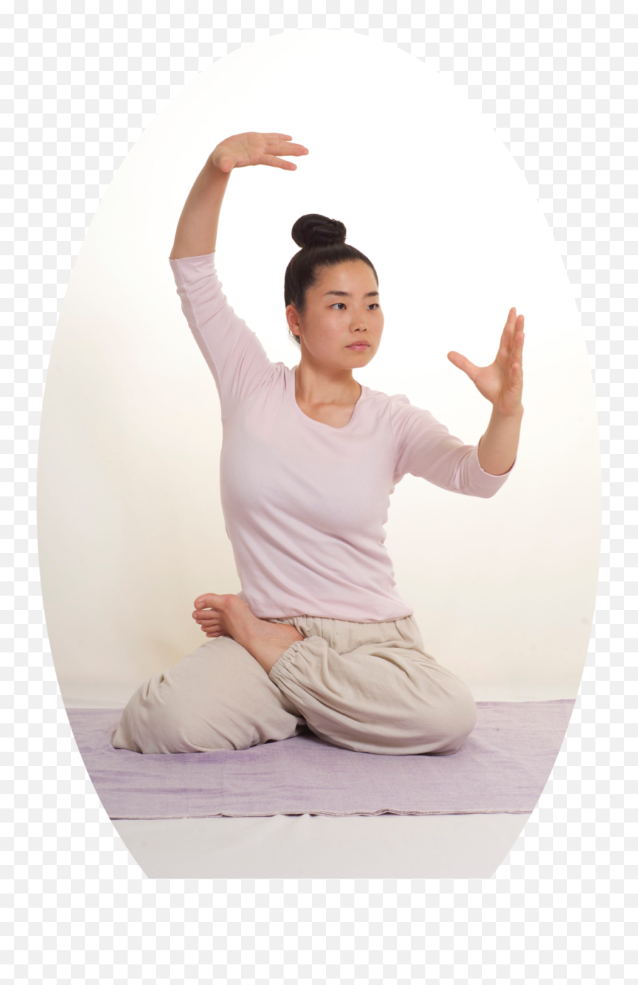 Awaken Healing Energy With Taoist Qigong And Neigong Training - For Yoga Emoji,Yoga Awakening Emotion