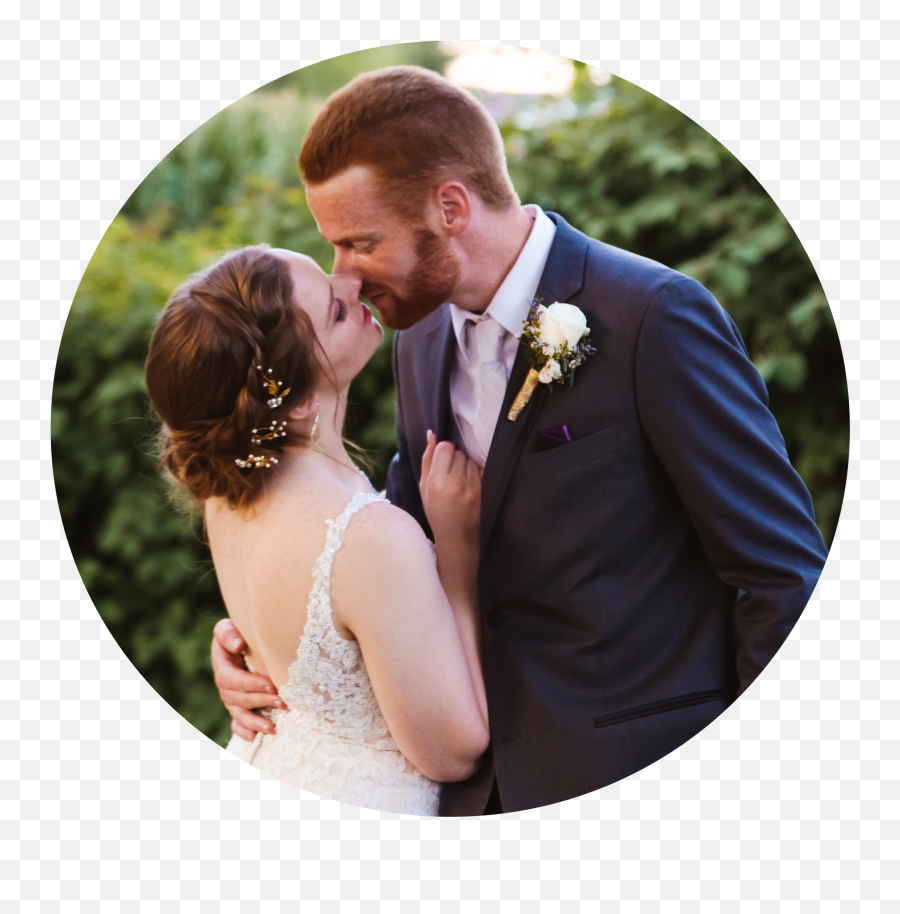 Weddings With Trisha K - Kiss Emoji,Wedding Emotions Photos