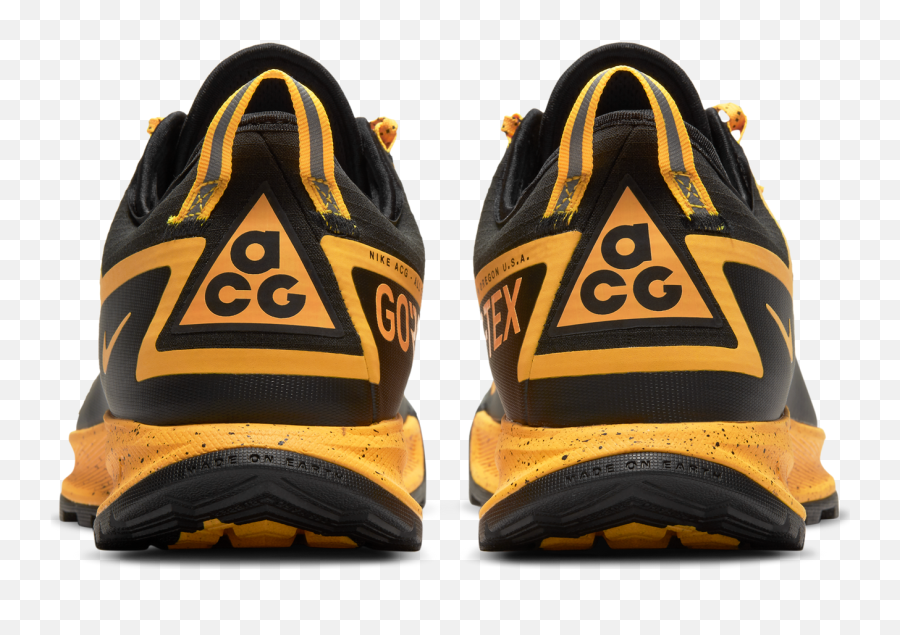 Nike Acg Air Nasu Gore - Tex Australia Sites Roshe Run Emoji,Running Emoji Black Hair