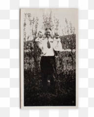 The Lost Diaries Of War - The New York Times Snapshot Emoji,Holocaust Diaries That Talk About Emotions